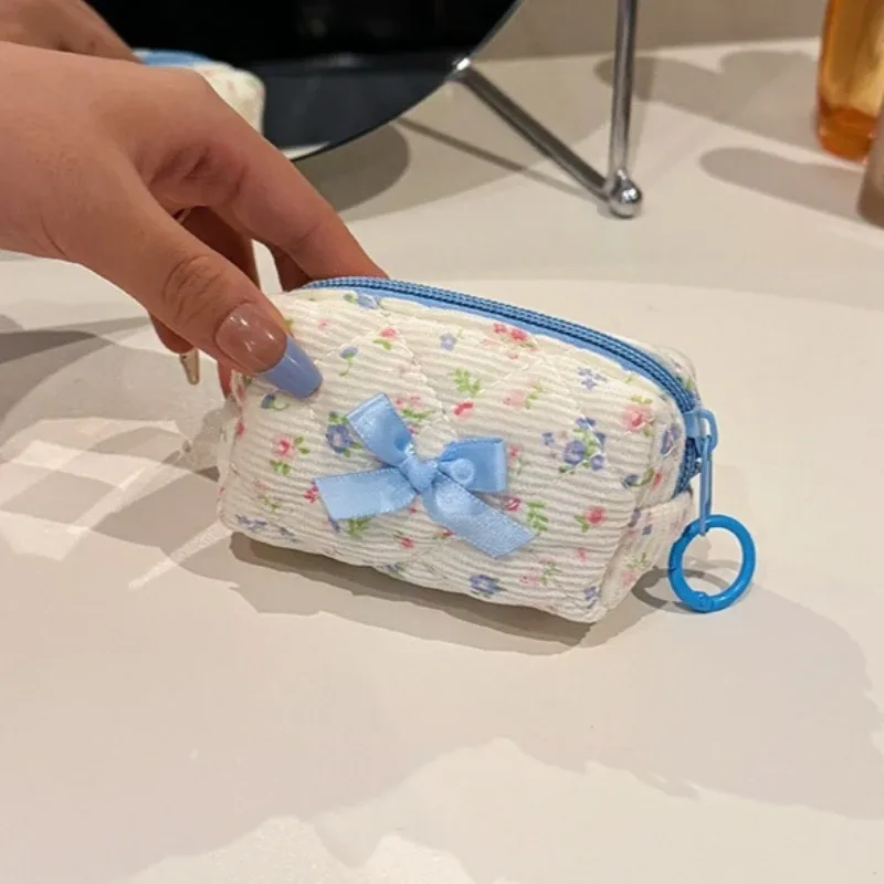kawaii voyage petit cosmétique rouge à lèvres écouteur sac de rangement sac à main femmes portable mini maquillage sacs à main portefeuille pochette sacs organisateur