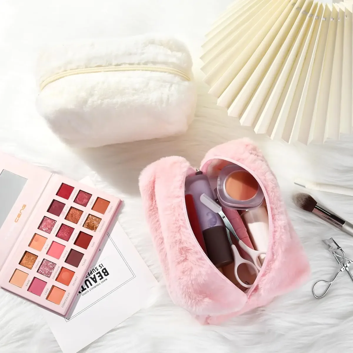 trousse de maquillage, trousse à cosmétiques mignonne en peluche rose blanc, pochette de maquillage, trousse de toilette de voyage, organisateur, sac de rangement gonflé pour femmes