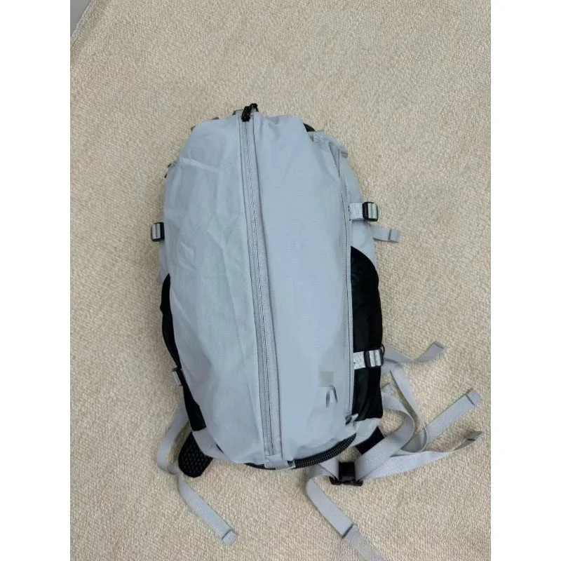 nouveau sac à dos de voyage unisexe 30l à double bandoulière avec sac de tennis résistant à l'eau.