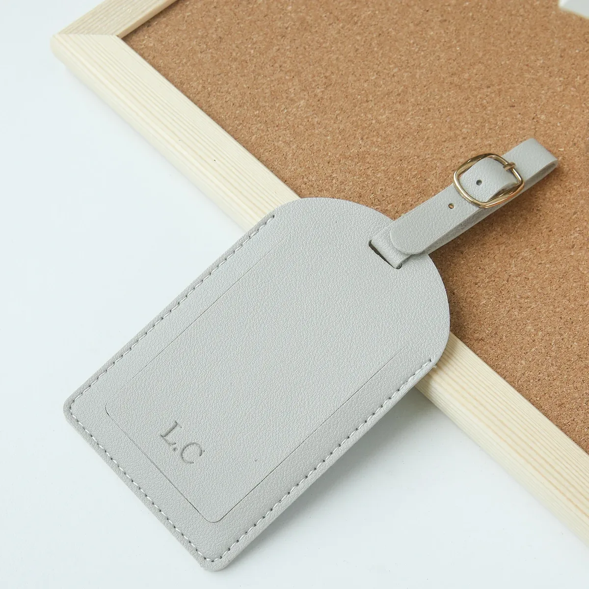 étiquette de bagage en cuir personnalisée avec initiales en relief, boucle réglable, couvercle rabattable pour la confidentialité, étiquette de voyage anti-perte pour valise