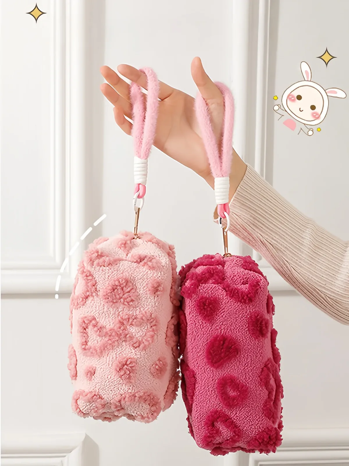 Sac de rangement en peluche en forme de cœur, sac de papeterie de grande capacité pour étudiants, sac de rangement portable pour matériel de journalisation, sac de rangement pour cosmétiques en peluche mignon de grande capacité pour filles