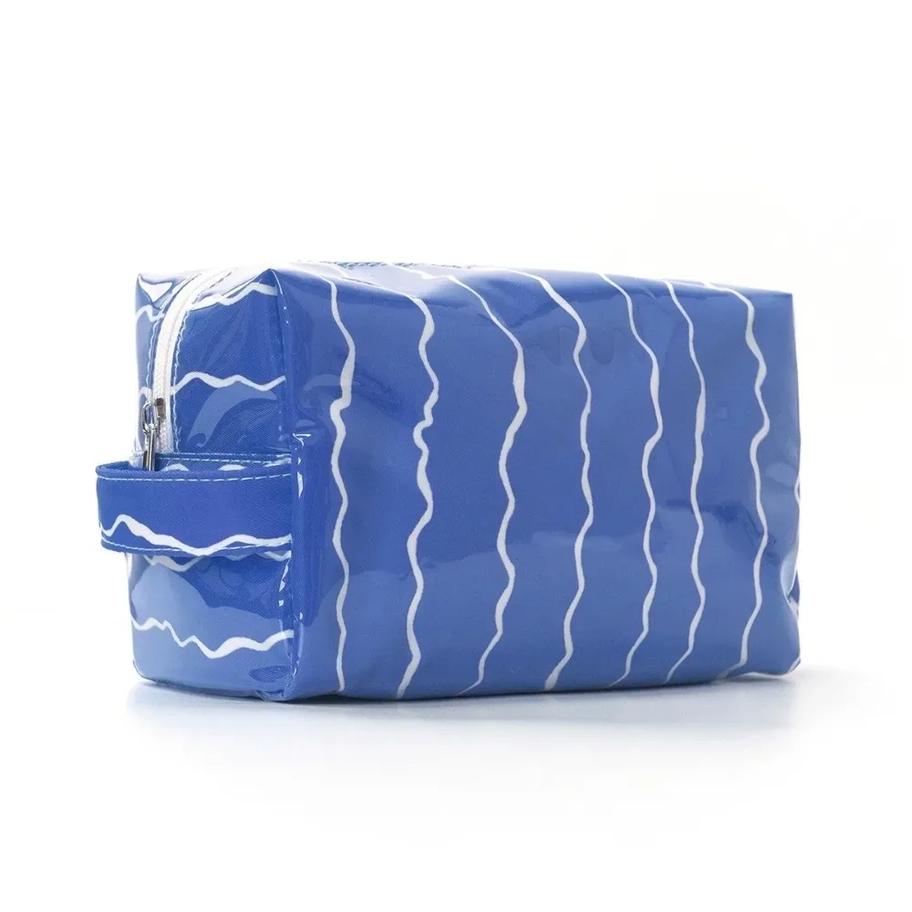 sac de voyage pour femmes de grande capacité, étanche en pvc, sac cosmétique durable à motif ondulé.