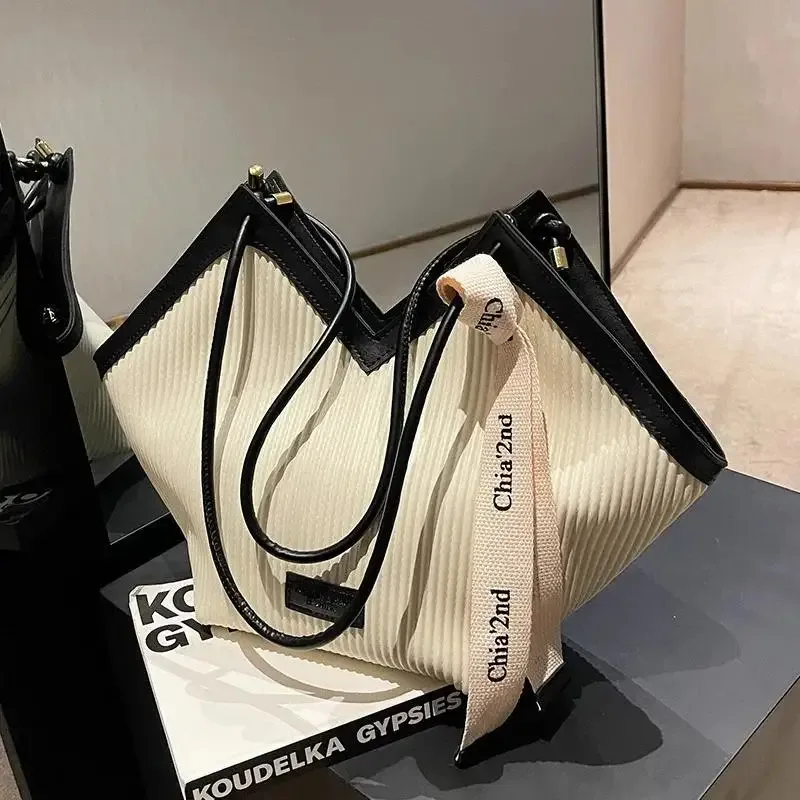 grand sac de style coréen pour femmes, sac en toile décontracté assorti avec tout, sac à bandoulière de banlieue, fourre-tout pour étudiant