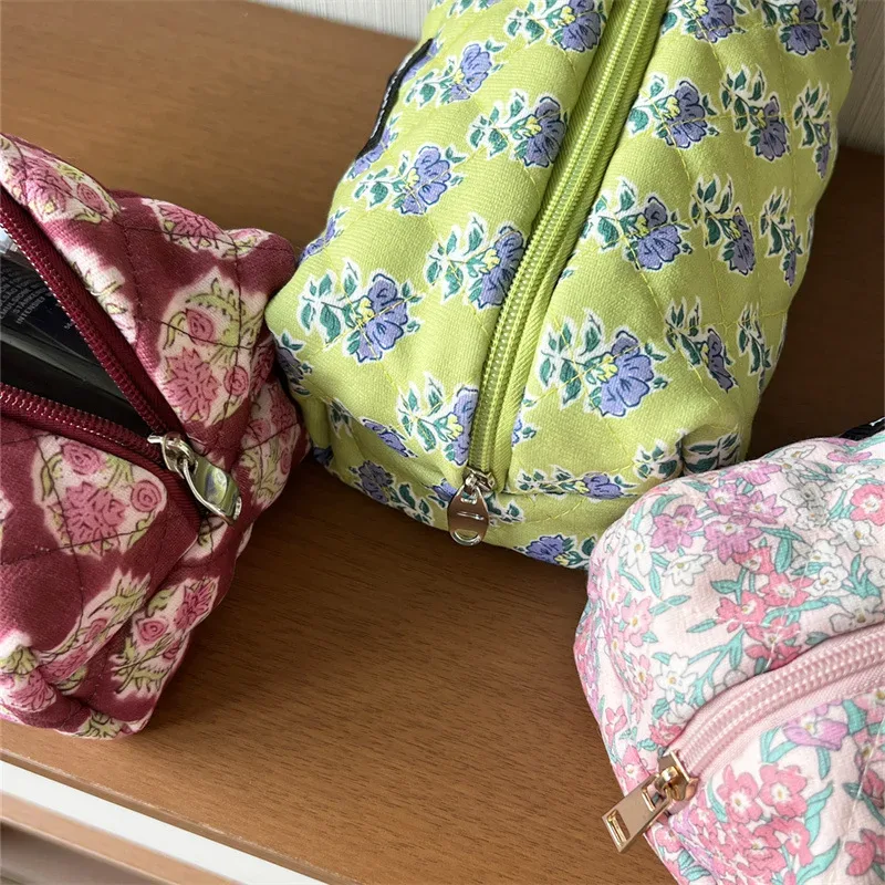 Trousse de Maquillage Florale Matelassée Grande Capacité, Pochette de Rangement de Voyage, Organisateur de Toilette, Sac à Main Portable, Étui Cosmétique Doux et Mignon