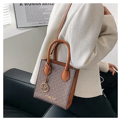 Sac bandoulière Michael Kors pour femme, sac seau décontracté à lettres, sac de musique sous le bras, sac de voyage MK pour fille