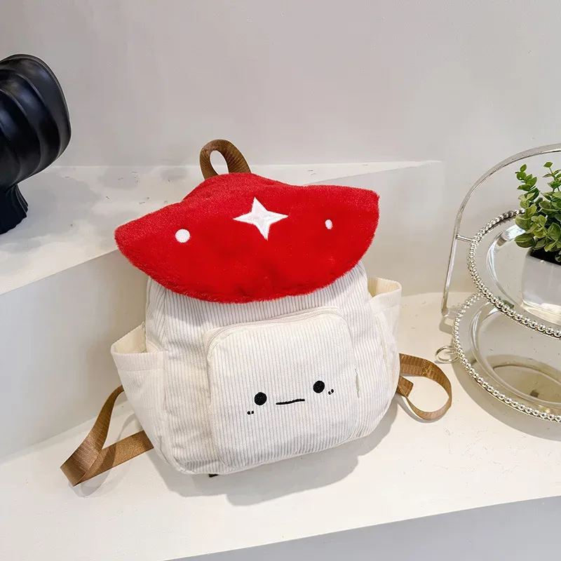 sac à dos champignon en peluche kawaii pour femmes, fourre-tout mignon avec bretelles réglables, fermeture à glissière, sacs à dos d'étudiant en velours côtelé rouge/blanc