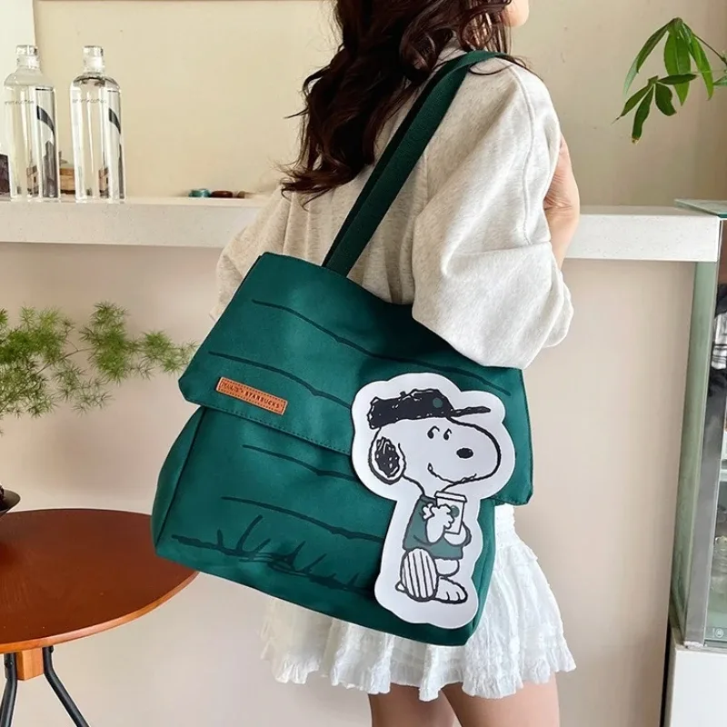 Nouveau sac en nylon grande capacité pour femme, tendance, simple et polyvalent, sac bandoulière pour les trajets quotidiens
