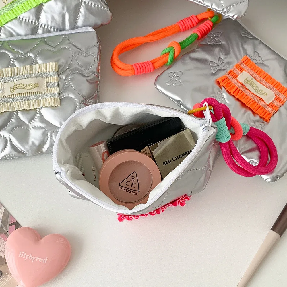 mode coréenne carré argent amour sac de maquillage sac à main à la mode filles rouge à lèvres sac de rangement cadeaux étudiant papeterie trousse à crayons nouveau