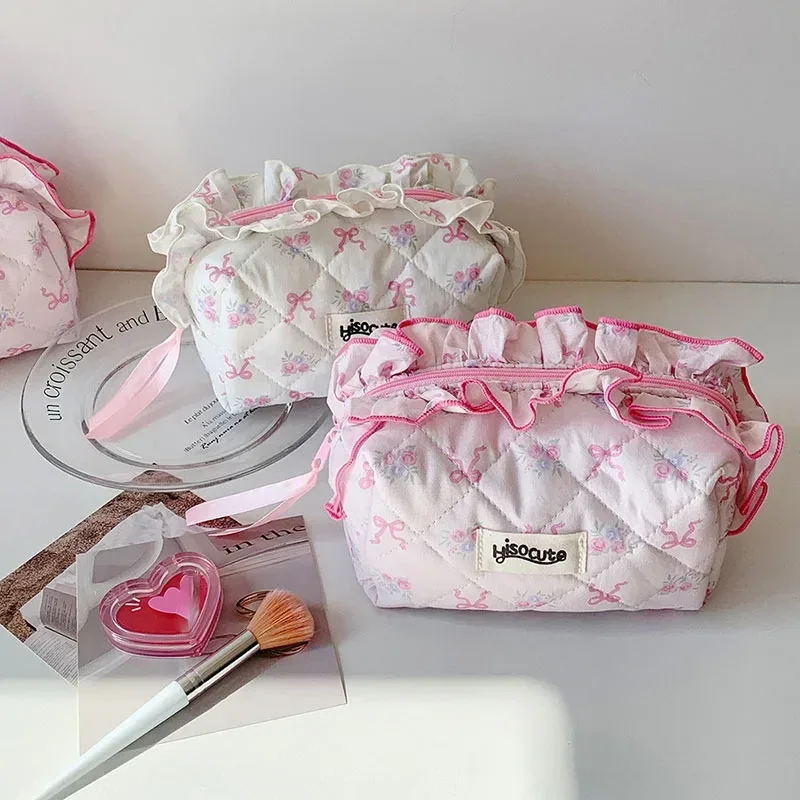 sacs à cosmétiques coréens avec nœud papillon et dentelle pour femmes, sac de maquillage doux à main, sacs de rangement d'articles de maquillage de voyage pour filles, mode