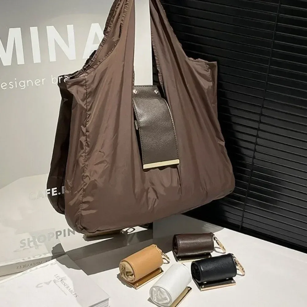 sac fourre-tout réutilisable mini format porte-clés, léger, grande capacité, pliable, sac de courses, porte-clés, écologique, extensible, sac réutilisable