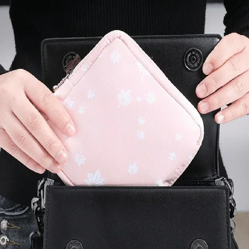 dessin animé mignon fille sac cosmétique mini serviettes hygiéniques rouge à lèvres stockage trousse de maquillage voyage trousse de toilette trousse de beauté maquillage organisateur sac