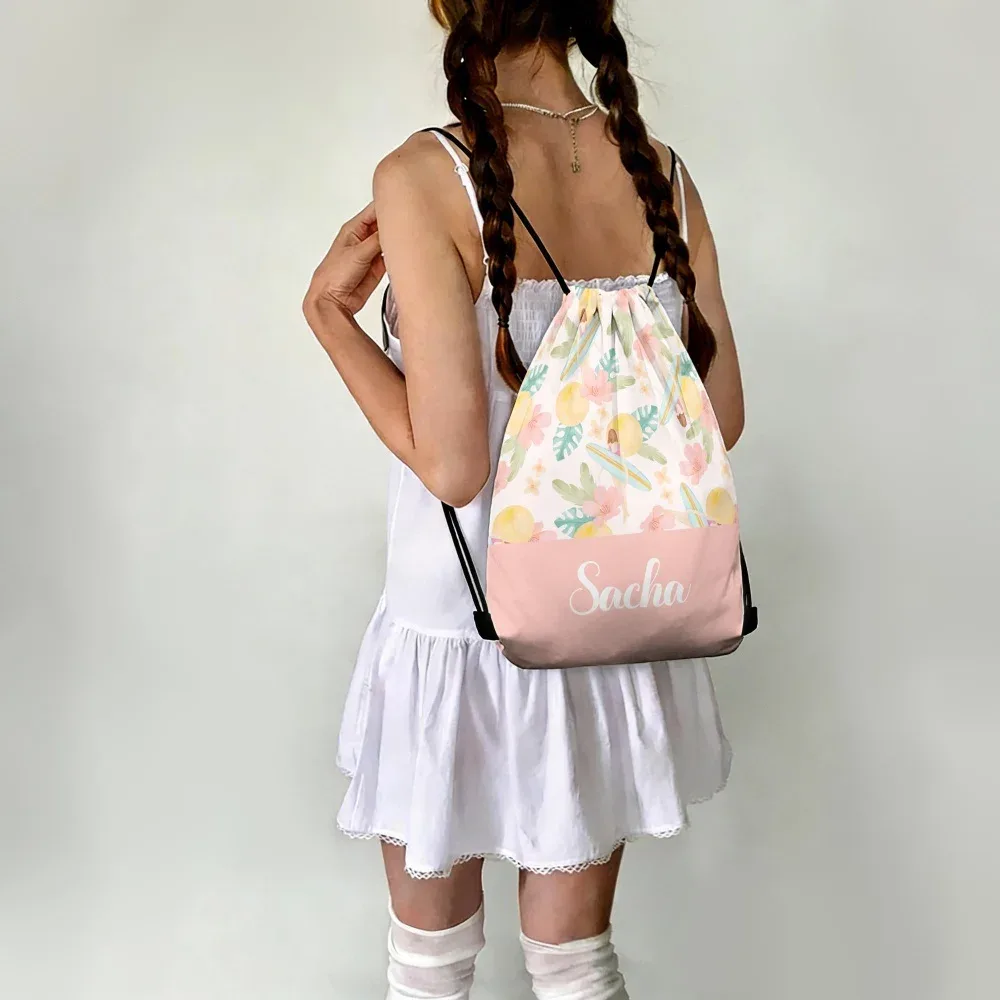 Sac à cordon personnalisé avec texte/nom sur mesure - Idéal pour les sorties à la plage, sac à dos pour la gym, le fitness, l'école, les activités de plein air et un usage quotidien