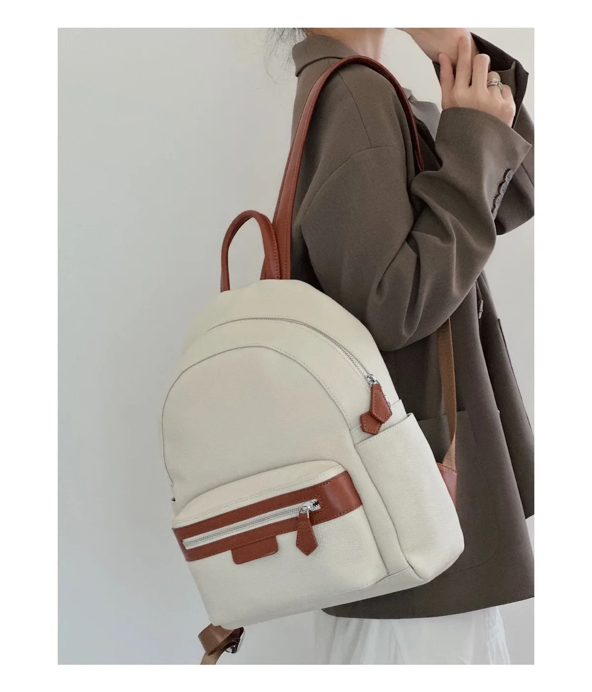 sac à dos en peau de vache naturelle pour femme, 100% cuir véritable, sac lumineux de grande capacité, sac pour ordinateur portable, coloré, beige, imprimés girl, nouveau, 2024