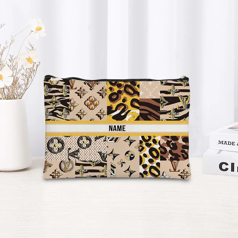 trousse de maquillage à motif léopard et tigre, trousse de toilette cosmétique essentielle pour les voyages, cadeau d'anniversaire ou de vacances avec nom personnalisé, trousse de maquillage