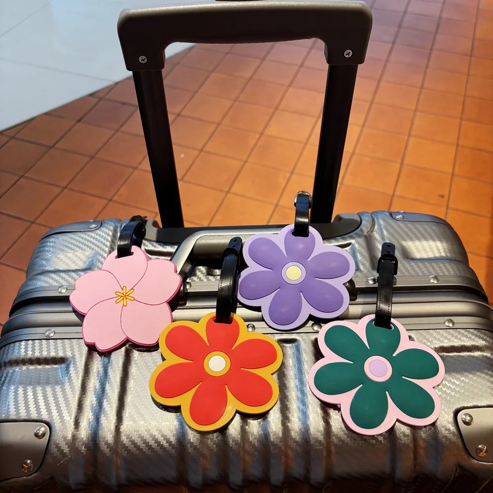 étiquette bagage pvc florale personnalisable rose violet rouge vert centre blanc pendentif anti perte accessoi