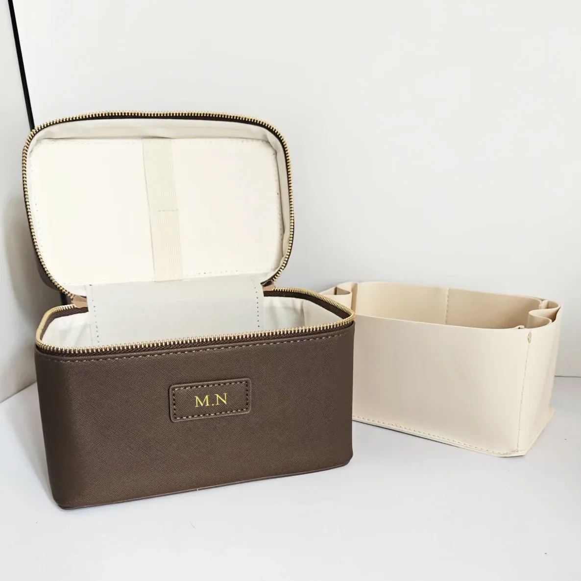 sac de maquillage personnalisable avec initiales pour femmes, grande capacité, lettres personnalisées, trousse de toilette de voyage pour femmes, boîte de rangement pour cosmétiques