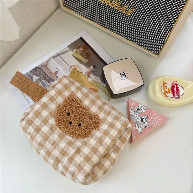 sac à cosmétiques pour femmes, trousse de maquillage ours, sac de rangement mignon, fourre-tout de style doux pour étudiant, trousse de toilette de voyage