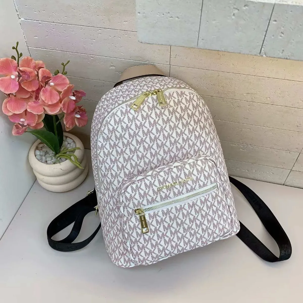 Sac à dos pour femme Michael Kors 2026, tout nouveau design, avec logo monogramme vintage, grande capacité pour les trajets quotidiens et les sorties décontractées