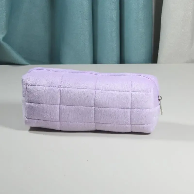 trousse de maquillage en fourrure mignonne pour femmes, grande trousse à cosmétiques unie avec fermeture éclair, sac de voyage pour maquillage et articles de toilette, pochette de lavage, trousse à stylos en peluche