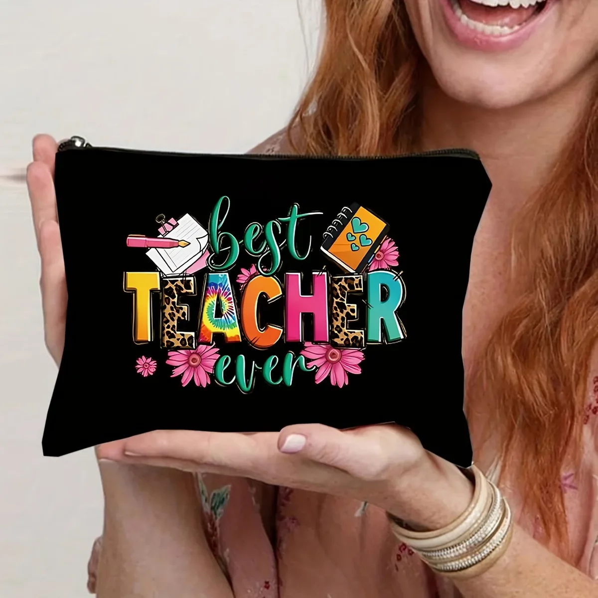 pochette pour femmes 1 pièce, cadeaux pour enseignants pour le meilleur professeur de toujours, sac de maquillage avec lettres imprimées, sac cadeau, sac à fermeture éclair pour sac de rangement de voyage
