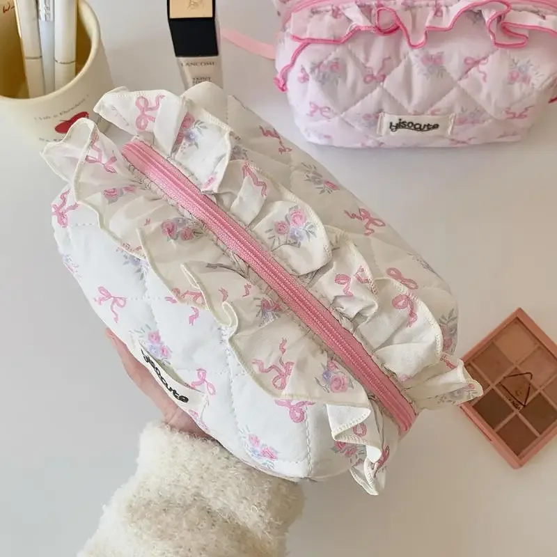 sac de maquillage en coton matelassé avec nœud mignon pour femmes, organisateur de cosmétiques à fermeture éclair, sac à main en tissu, trousse de toilette portable pour filles