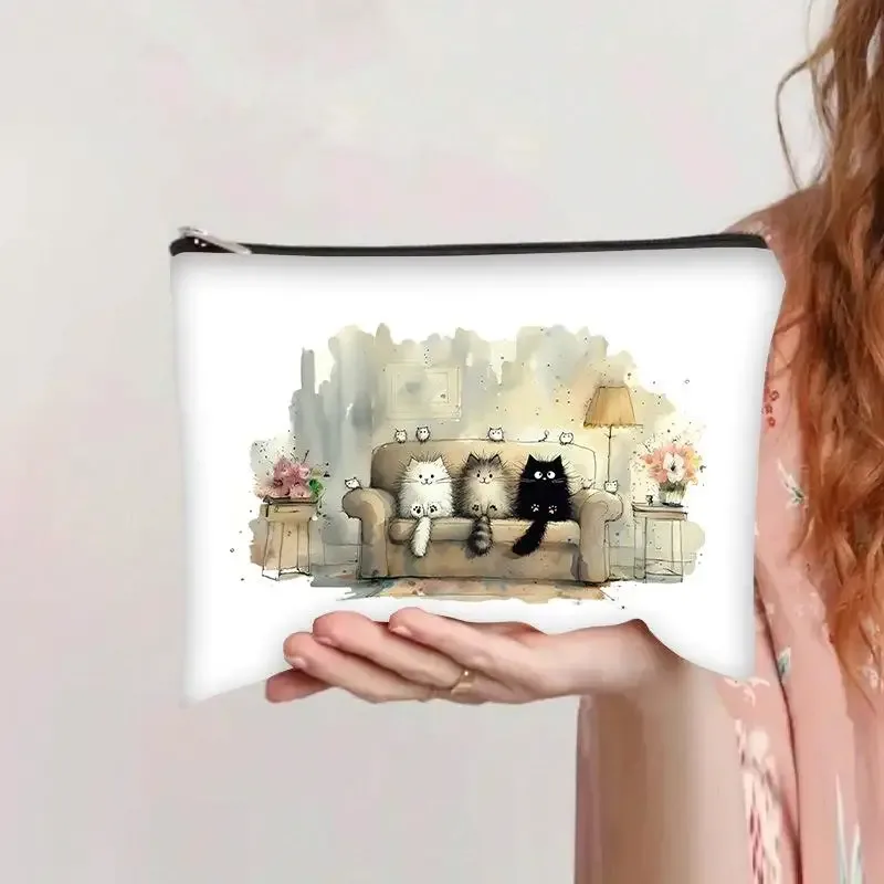 adorable trousse de maquillage à motif de dessin animé, grande capacité, trousse à crayons en toile pour étudiants, sac de voyage pour cosmétiques et articles de toilette.