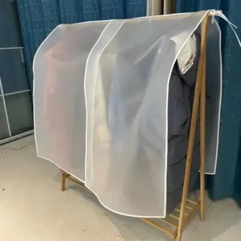 housse anti-poussière semi-transparente pour vêtements - sac à vêtements suspendu pour le rangement des manteaux et des costumes dans le placard