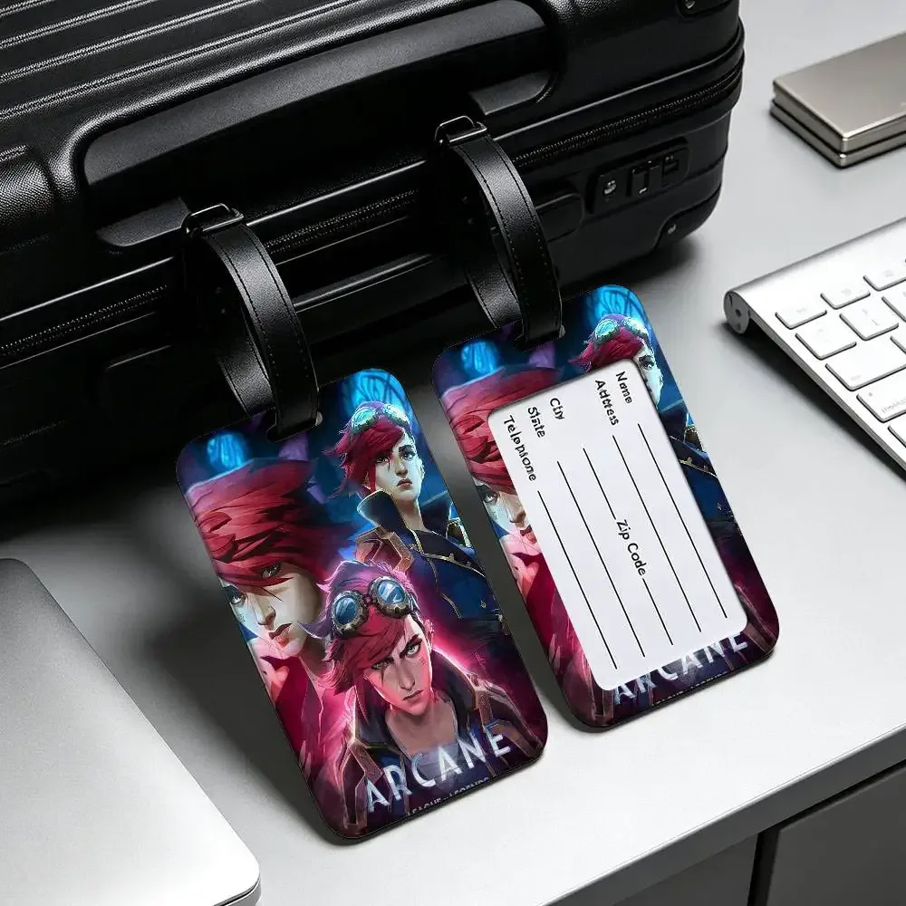 étiquette de bagage en pvc anime a-arcane avec carte d'information, étiquette anti-perte pour valise, sac à dos, accessoire de voyage
