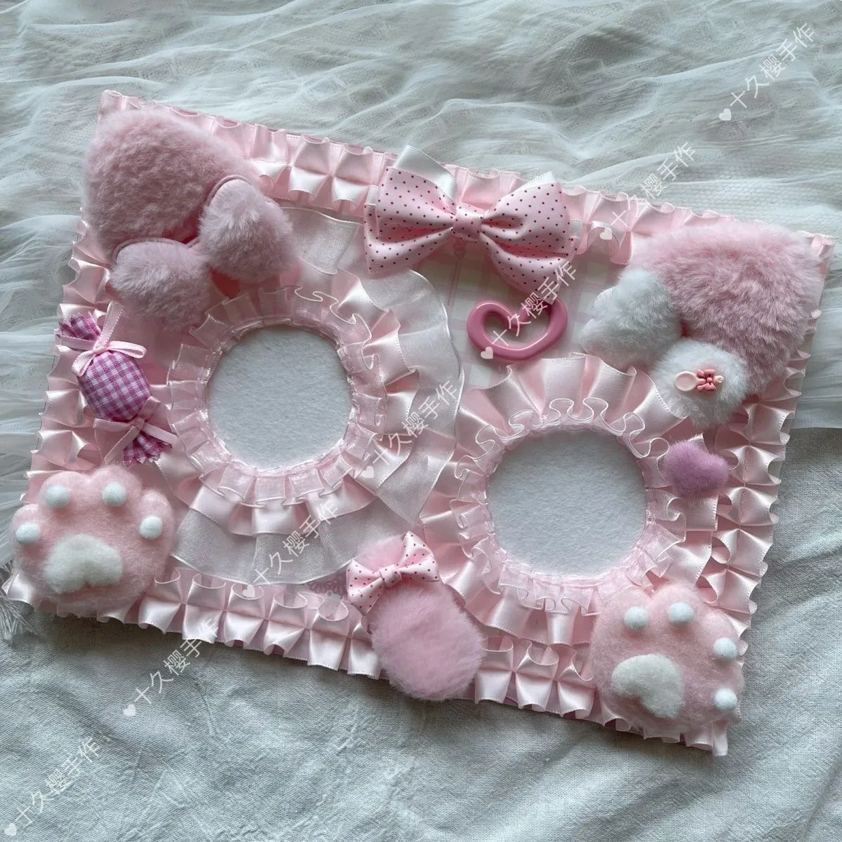 planche ita finition rose, style peluche mignon, sac ita, organisateur de badges, planche d'organisation de badges, accessoires itabag