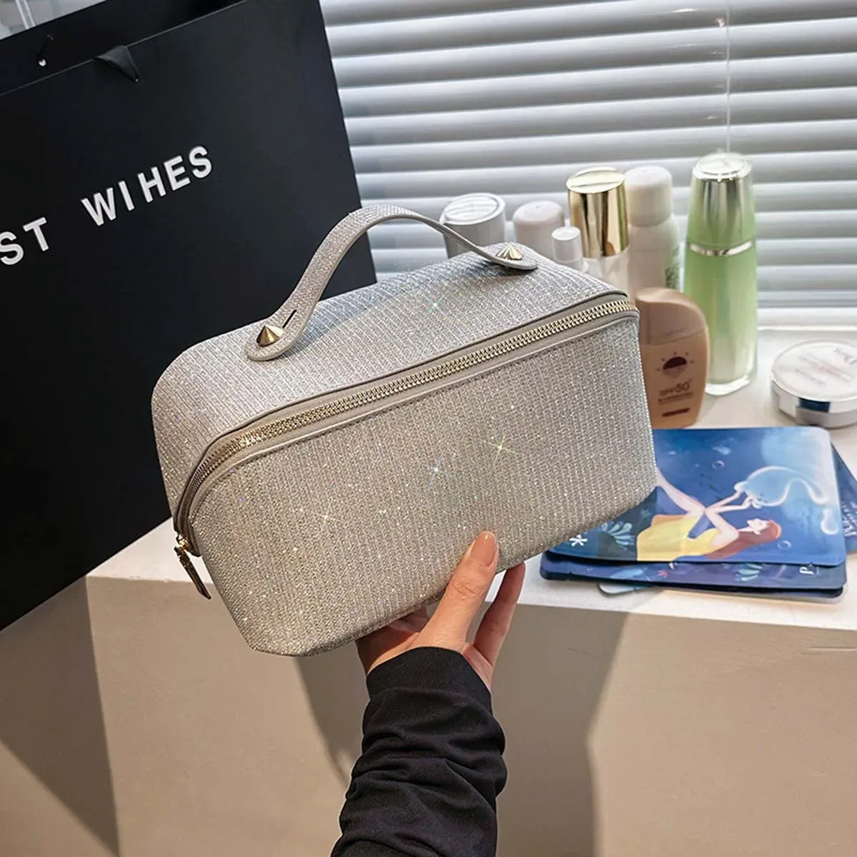 Sacs à cosmétiques imperméables, nouveau sac de rangement pour flash fin de grande capacité, conçu pour les déplacements et les voyages, articles de toilette en cuir PU, vente en gros