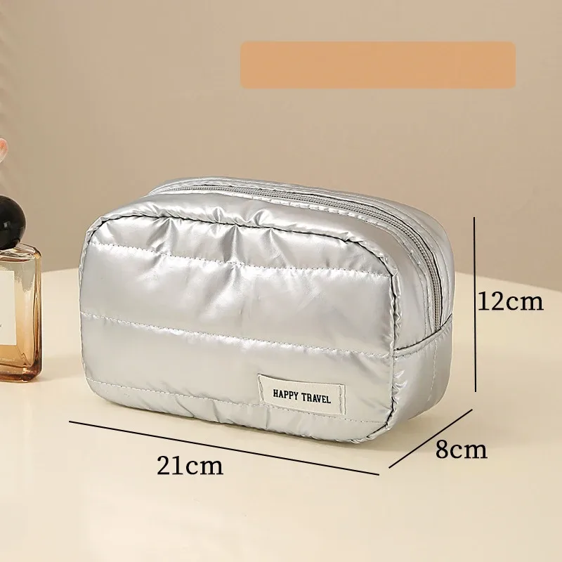 sac de maquillage haut de gamme doré, sac de rangement multifonctionnel argenté, sac de toilette portable de grande capacité pour une utilisation en extérieur