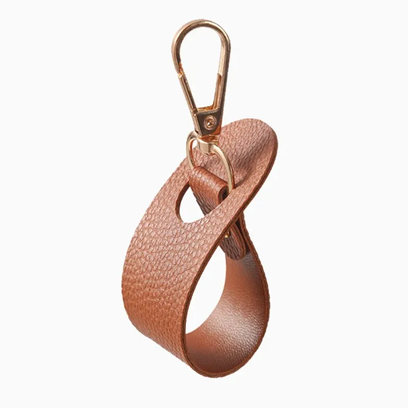 lot de 2 pinces universelles multifonctionnelles pour chapeaux, pour voyages mains libres : fixe en toute sécurité les casquettes de baseball et les chapeaux à queue de cheval sur les sacs à dos