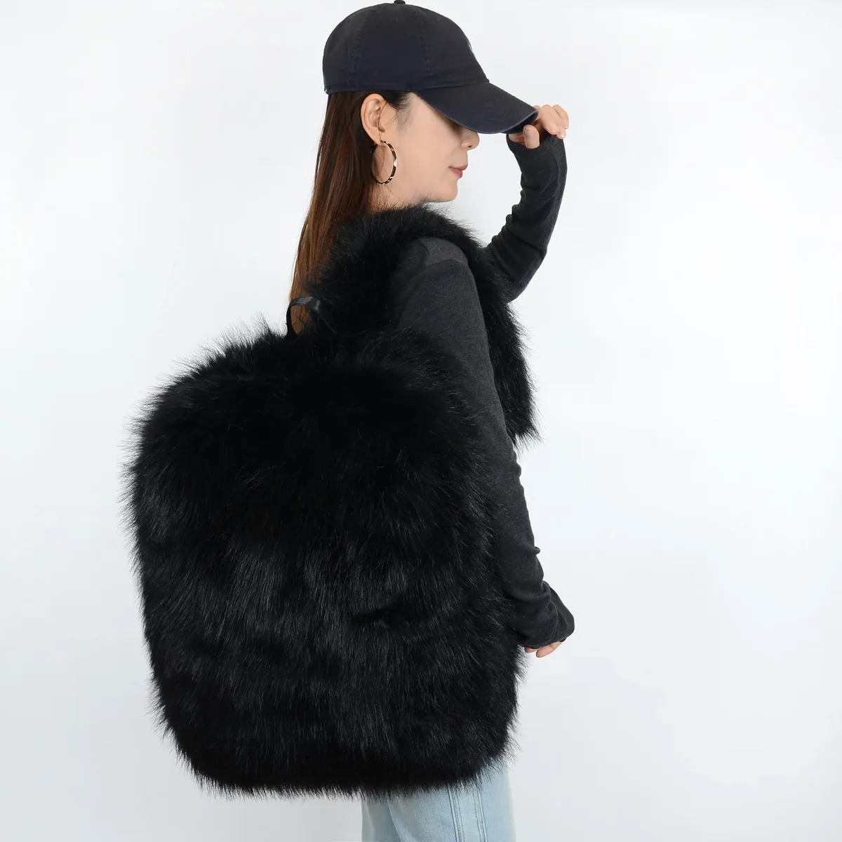 nouveau sac à dos en fausse fourrure grande capacité unisexe, sac à bandoulière en peluche pour voyage automne-hiver, sac à dos en tissu doux super grande taille unisexe