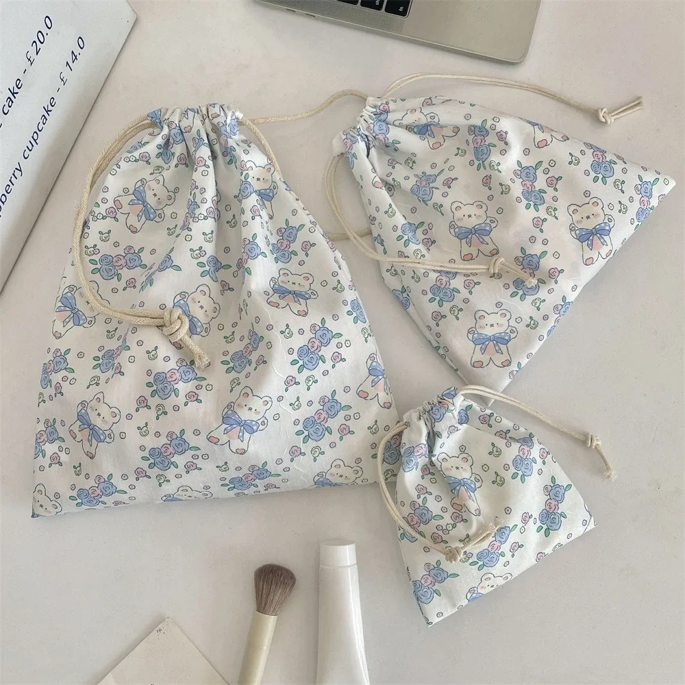 sac de maquillage à fleurs pour femmes, pochette kawaii portable pour articles de toilette, organisateur de rangement de cosmétiques, sac à cosmétiques de voyage, étui à cordon