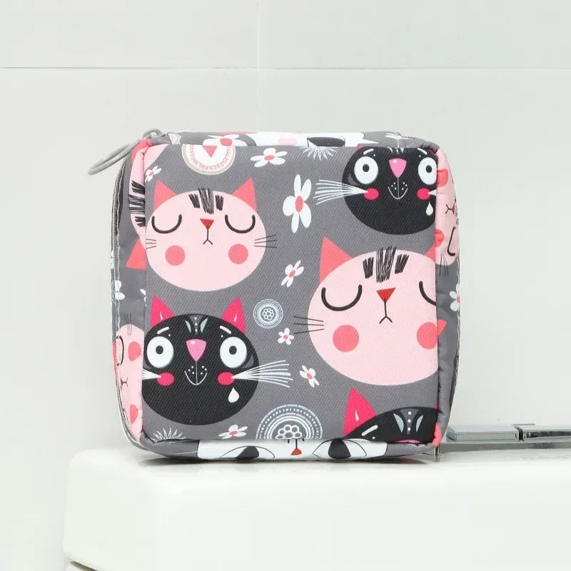 ensemble de petits sacs à cosmétiques pour femmes, mini serviettes hygiéniques pour filles, trousse de maquillage, sacs à rouge à lèvres, sacs de voyage pour écouteurs, sacs d'inforthérapeute