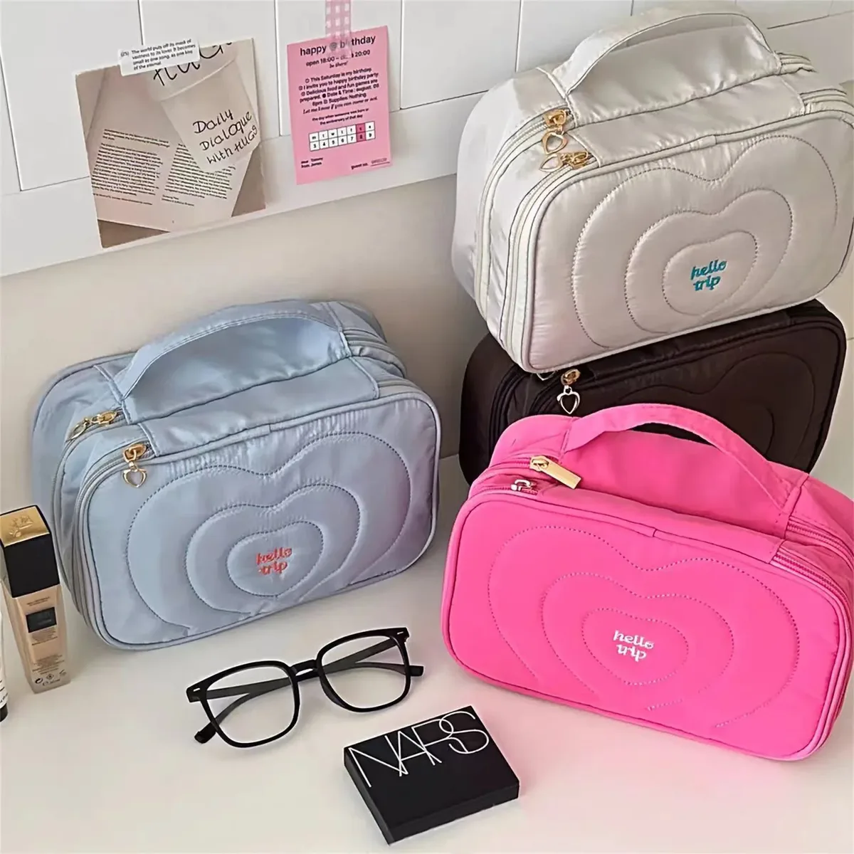 nouvelle trousse de maquillage portable à plusieurs compartiments, grande capacité, brodée, avec rabat, sac de toilette portable au motif sel marin, sac de voyage.