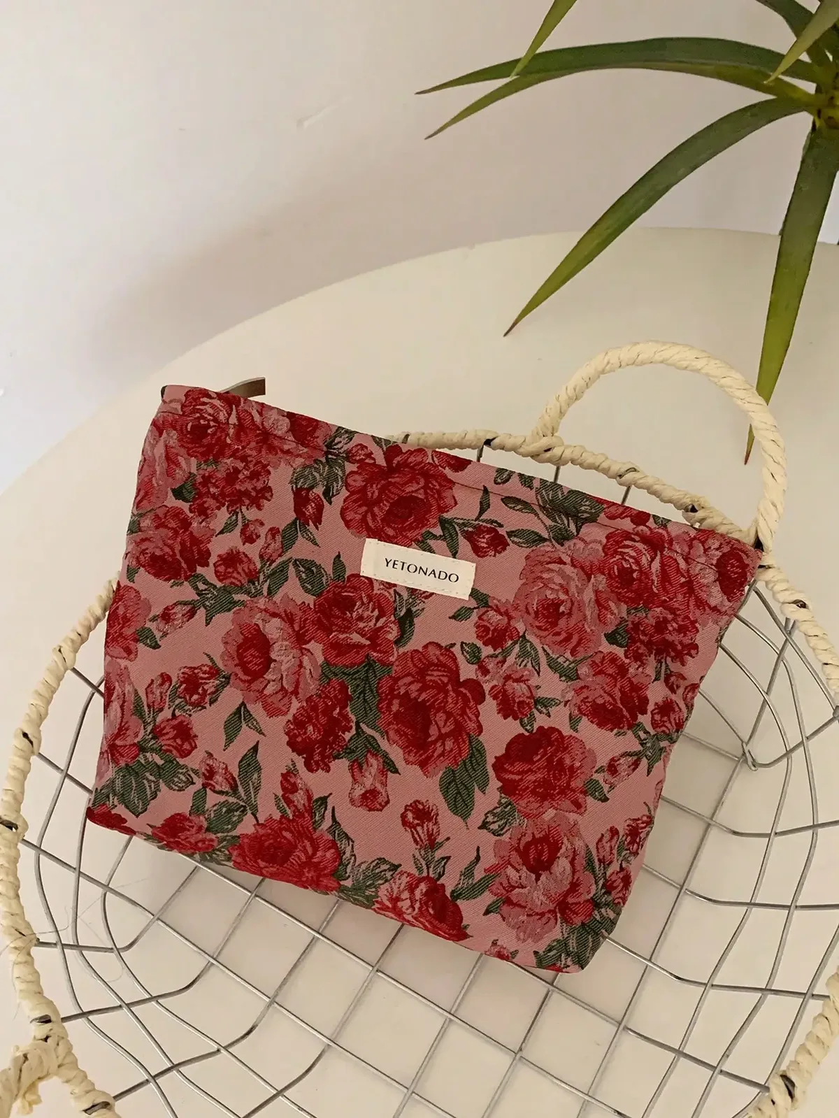 1 pièce/ensemble sac de maquillage rose rouge vintage, sac de maquillage à motif rose, sac de rangement de maquillage, sac de lavage quotidien mignon
