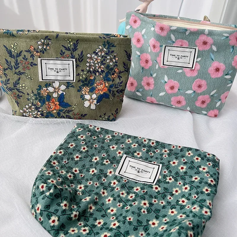 trousse à cosmétiques pour femmes, trousse de maquillage florale, organisateur, pochette à cosmétiques brodée coréenne, trousse de toilette de voyage, trousse de beauté en toile de velours côtelé