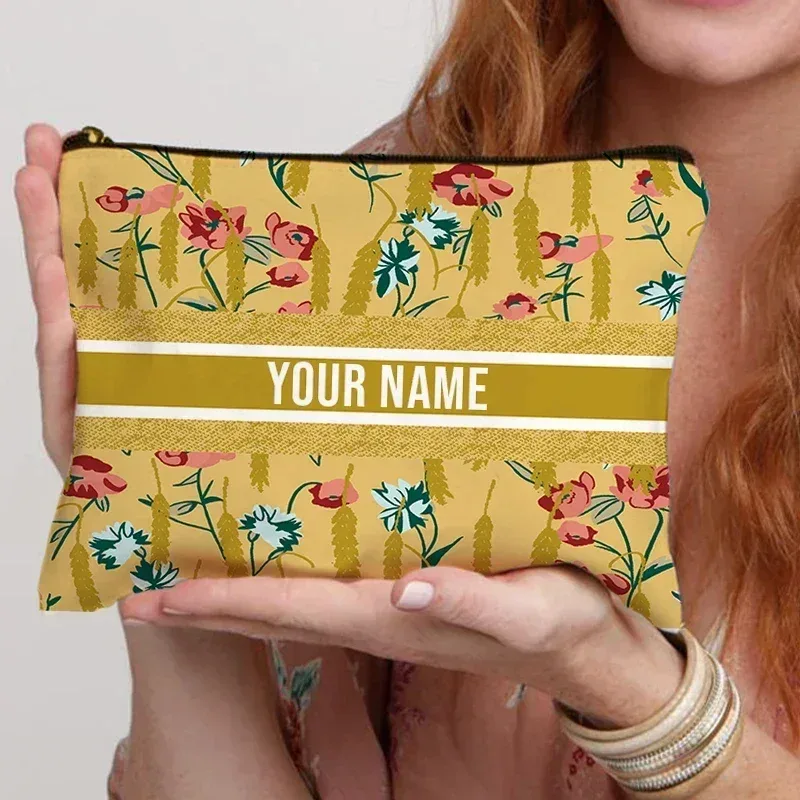 organisateur de cosmétiques de voyage avec nom personnalisé, pochette de rangement pour fournitures de bureau pour femmes, sac de maquillage en toile cadeau personnalisé, trousse à crayons