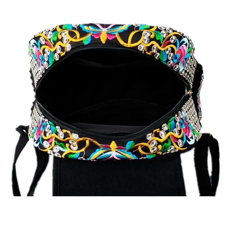 sac à dos vintage en toile brodée florale, sac à dos ethnique décontracté pour filles avec plusieurs poches, cartable à rabat, sac de voyage pour dames