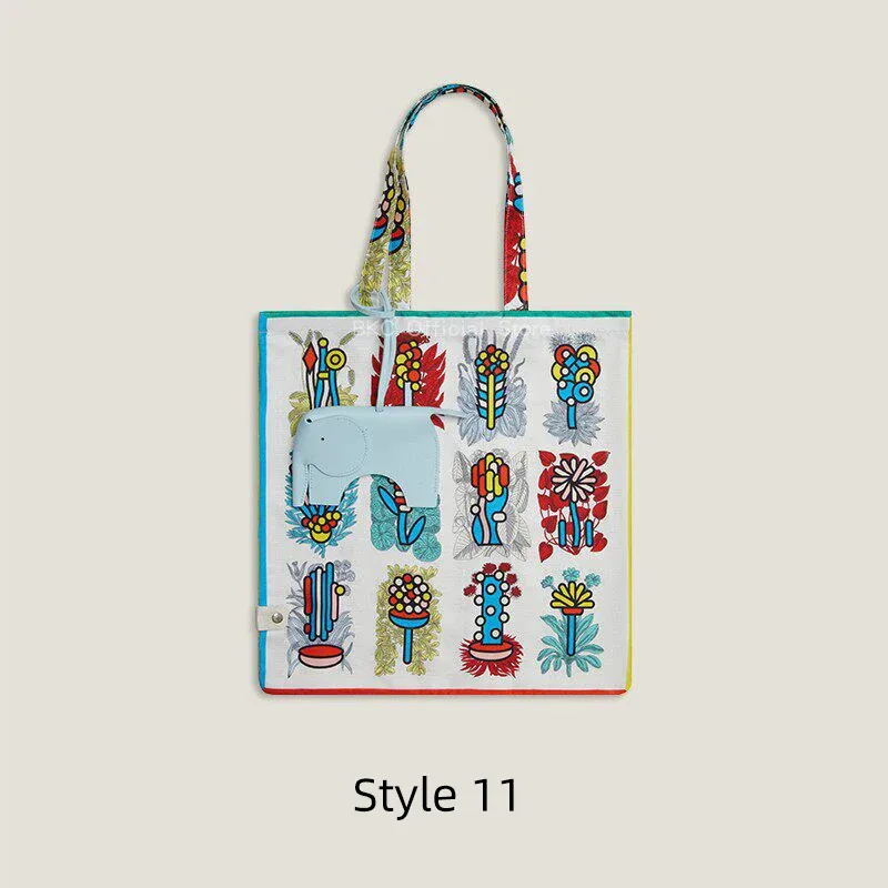 breloque de sac éléphant en peau de mouton avec pochette de rangement en soie, ornement décoratif 2-en-1 et organisateur pratique, accessoire en cuir