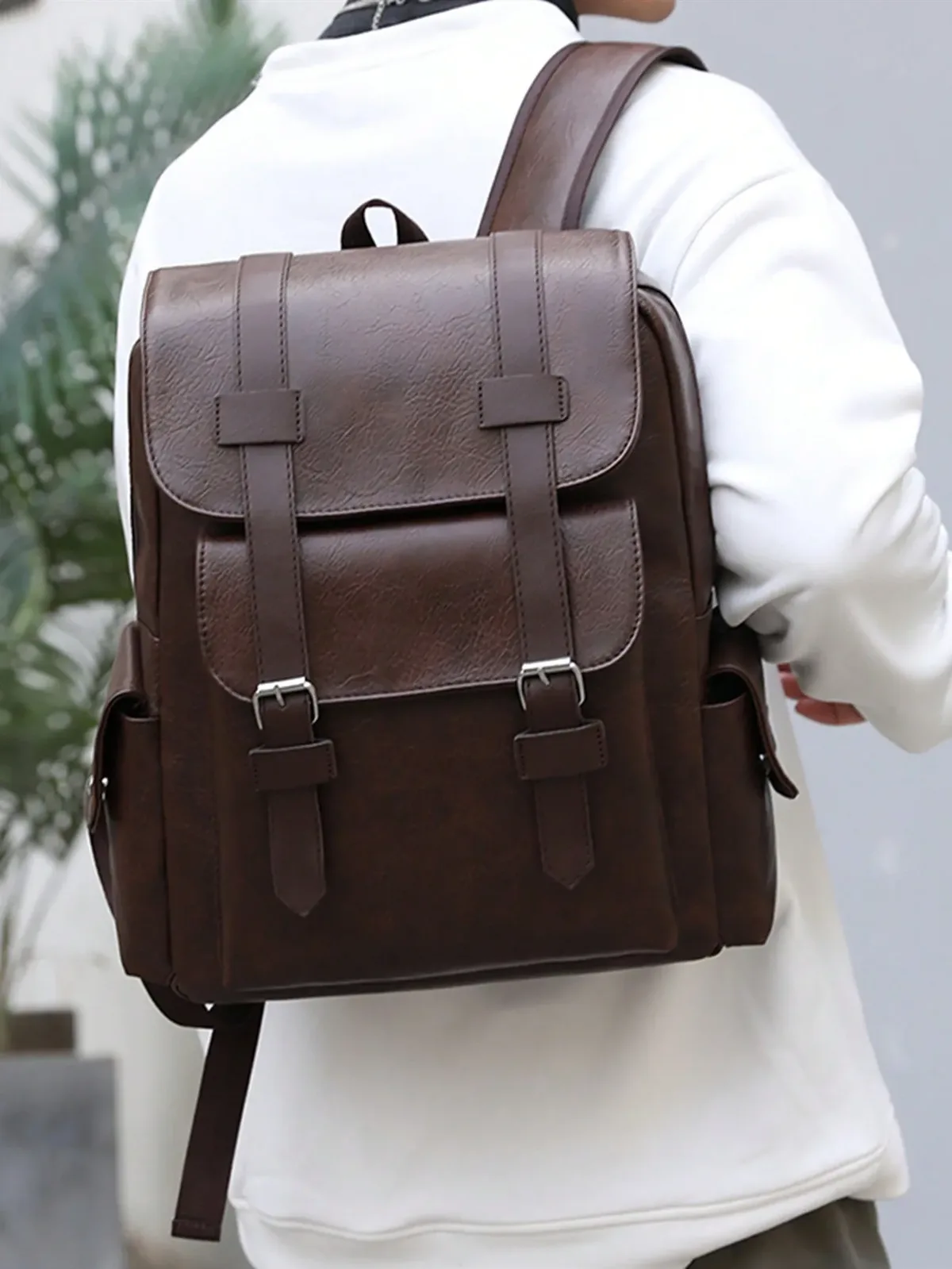 sac à dos en cuir pu pour hommes de style vintage, imperméable et durable avec une grande capacité pour ordinateur portable de 14,7 pouces, idéal pour voyager