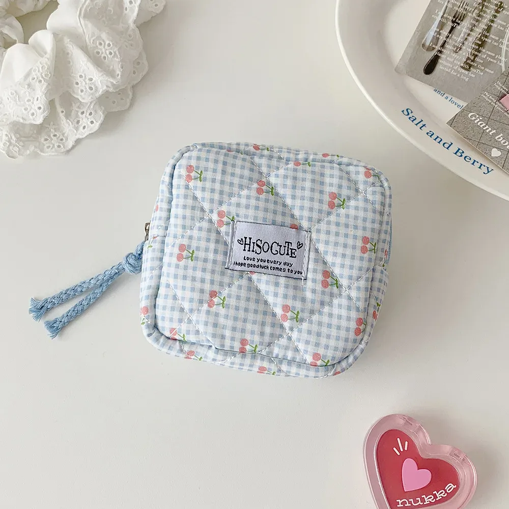sac de maquillage carré ins fashion cherry, sac de toilette portable grande capacité pour filles, sac de rangement pour coton hygiénique, cadeaux pour femmes