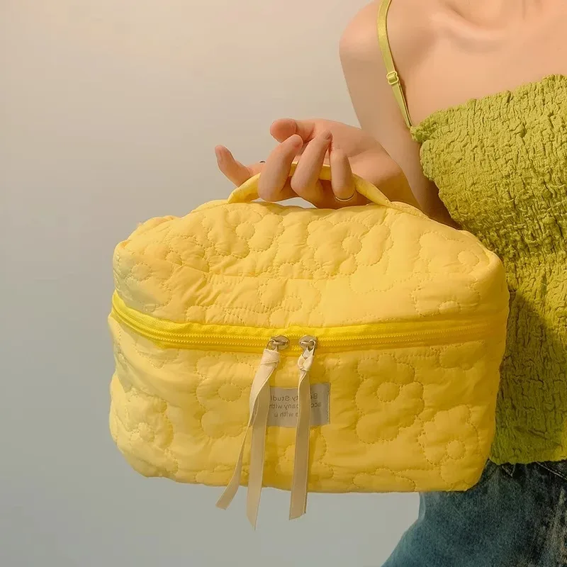 sac de maquillage à motif de fleurs douces pour femmes, organisateur de cosmétiques de toilette, sac à fermeture éclair, pochette de lavage de voyage, sac à cosmétiques, sacs de maquillage féminins