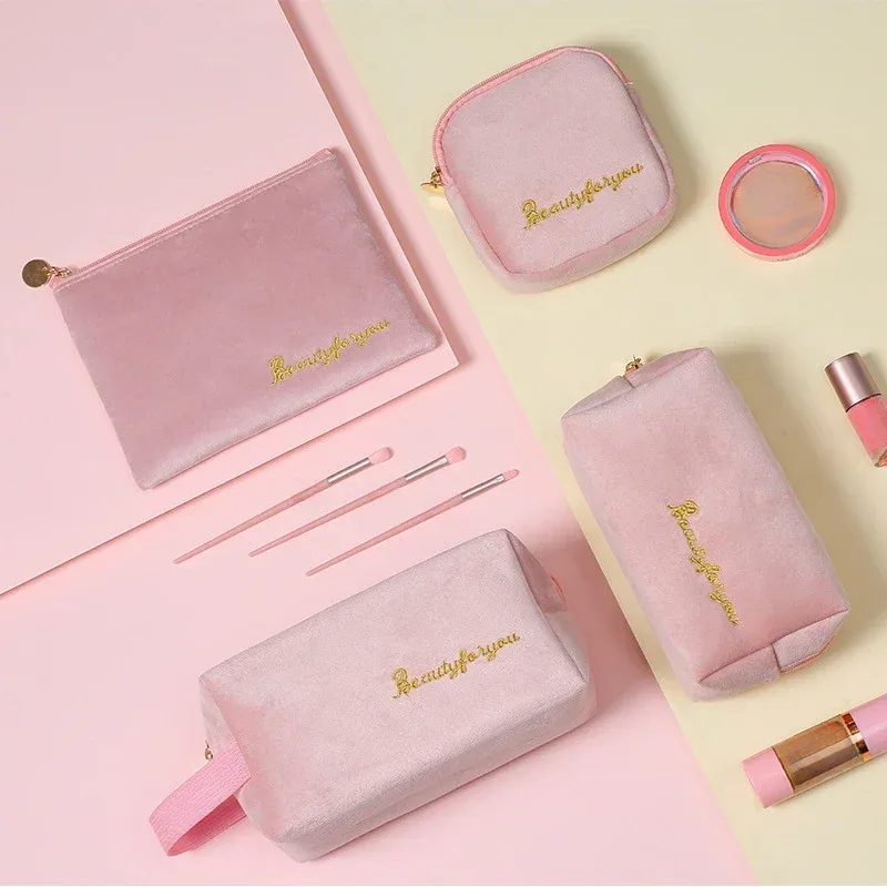 trousse de maquillage en peluche, trousse à cosmétiques pour femmes, grande trousse de toilette de voyage de couleur unie à fermeture éclair, pochette de lavage de beauté