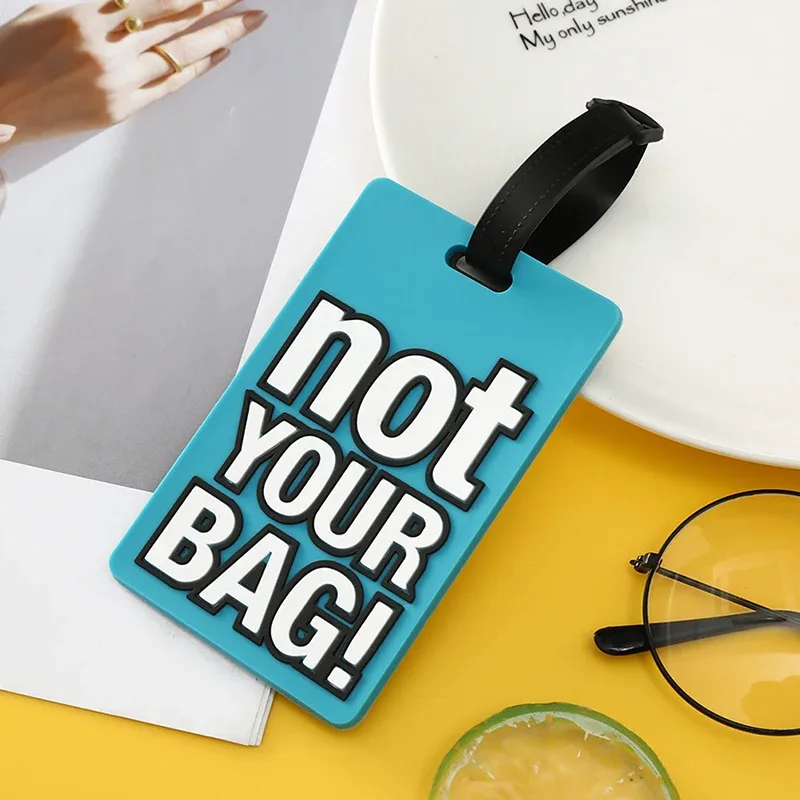 1 pièce étiquette de bagage géométrique en silicone pvc souple, porte-adresse d'identification pour valise, accessoire de voyage