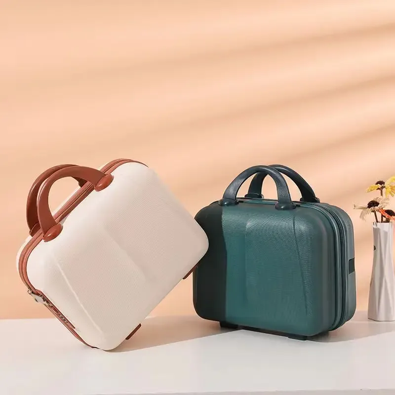 2025 nouvelle coque rigide portable voyage portable mini bagages rangement articles de toilette trousse de maquillage verrouillage par mot de passe pour protéger les cosmétiques