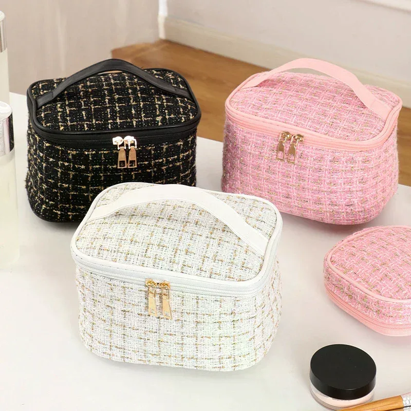 nouveau sac de maquillage portable pour femmes avec sac de toilette portatif de grande capacité, organisateur cosmétique essentiel pour le rangement des toilettes