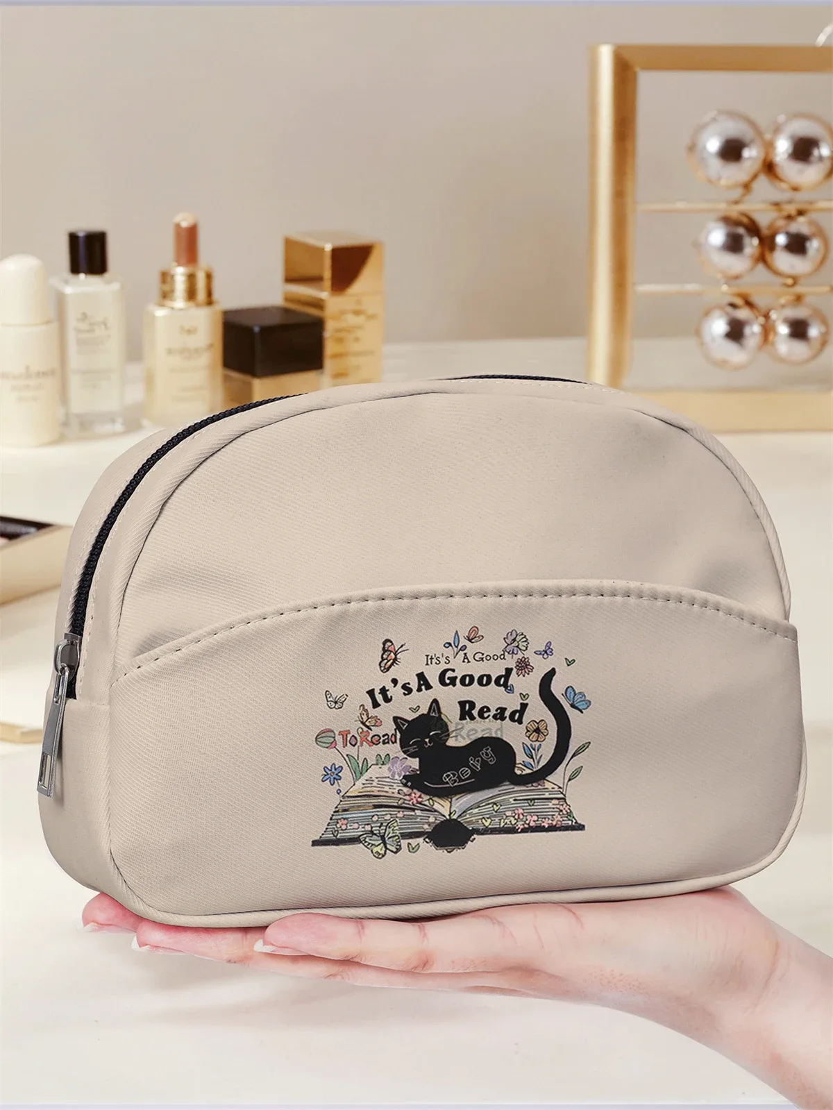 trousse de maquillage imprimée motif chat mignon, design multi-poches, trousse de toilette portable, légère, idéale pour les voyages et les sorties.