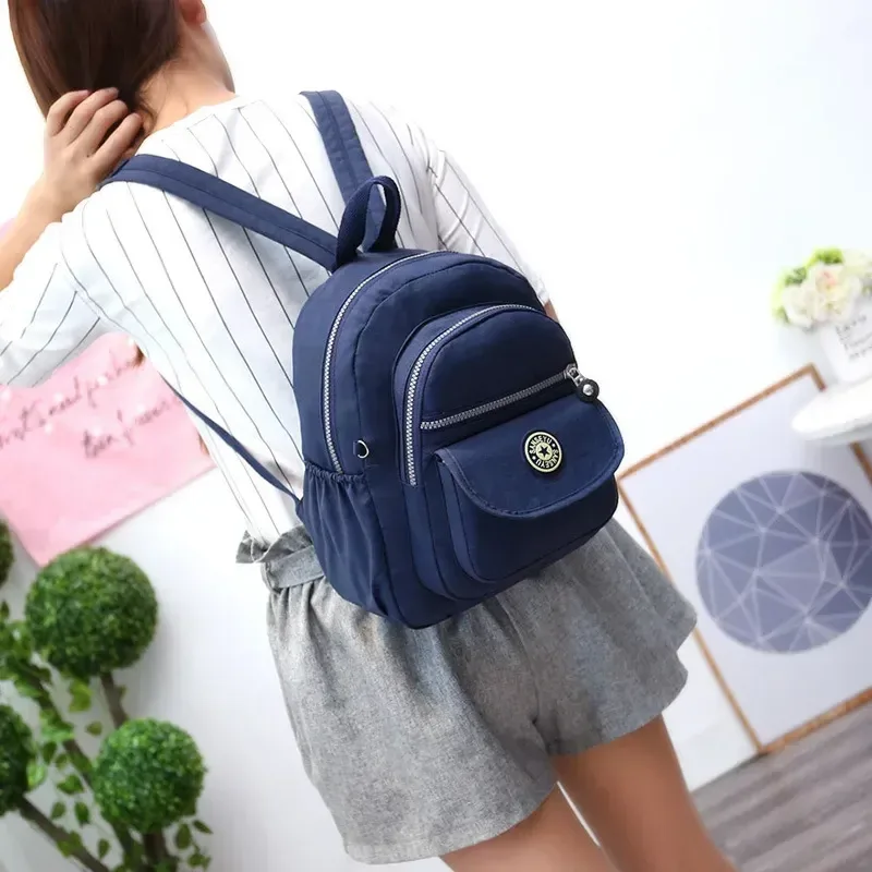 sacs à dos en nylon imperméables pour femmes, sacs à dos scolaires pour adolescentes, sac de voyage mochila, sacs à main décontractés pour femmes, nouveau